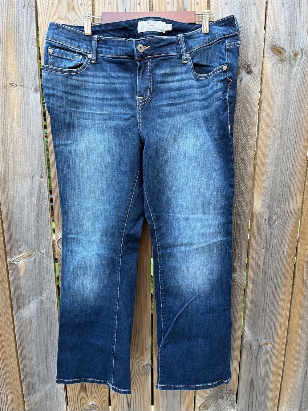 Torrid First at Fit Mid-Rise Straight-Leg Jeans in Faded Blue Wash 14 Short